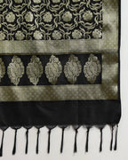 Noir Gold Banarasi Elegance Ensemble