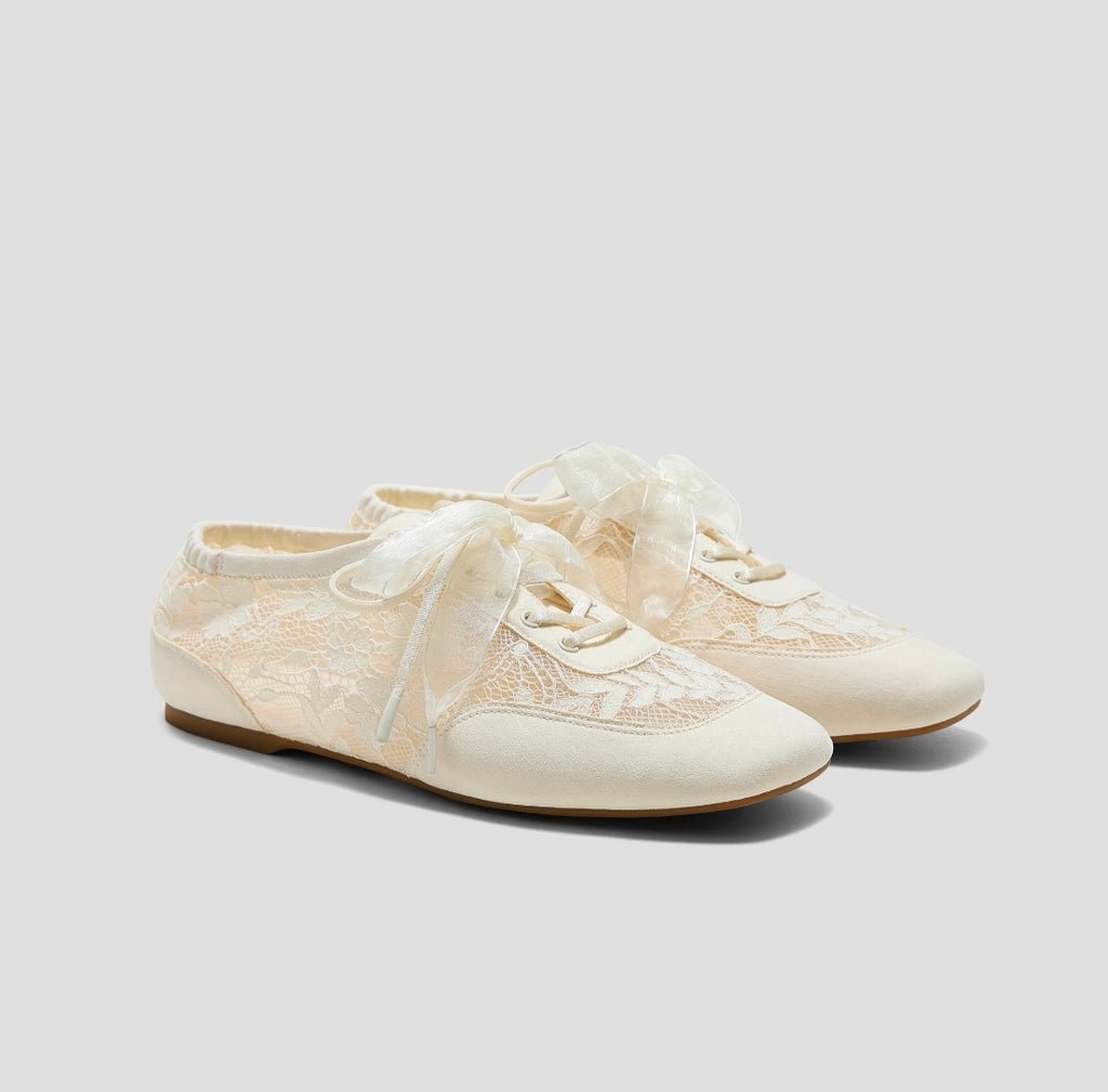 Seraphina Lace Walk